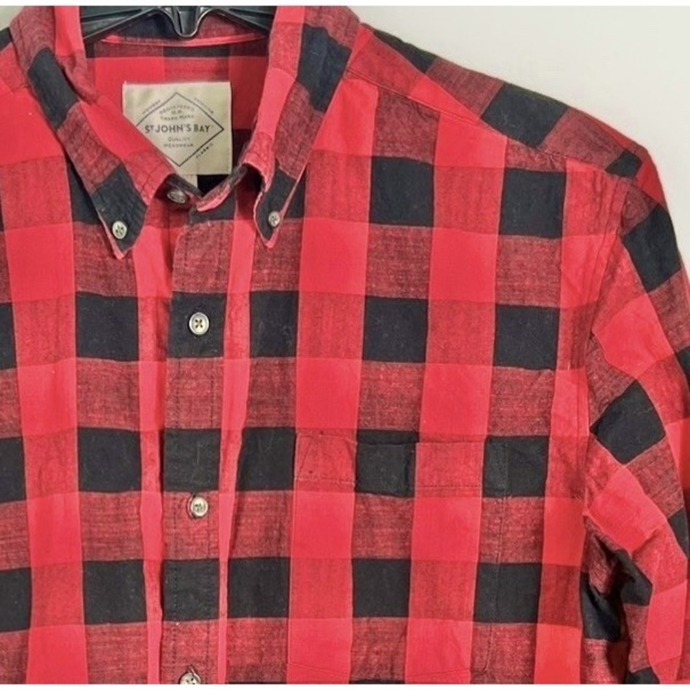 St Johns Bay Mens L Red Blk Buffalo Plaid Thick Cotton Button Shirt VG QUALITY!!